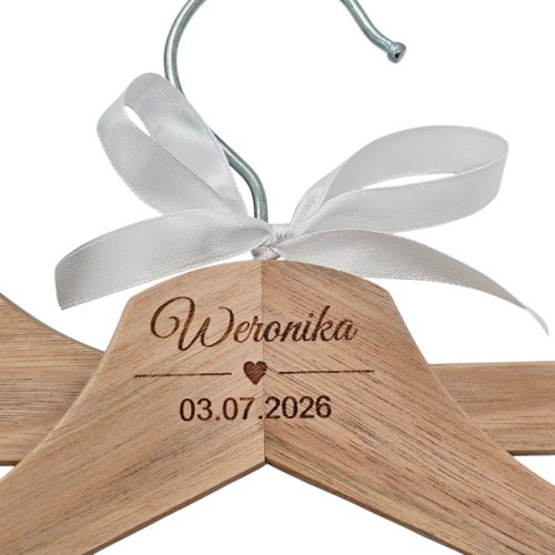 Drewniane wieszaki z imionami i datą ślubu komplet 3 szt.