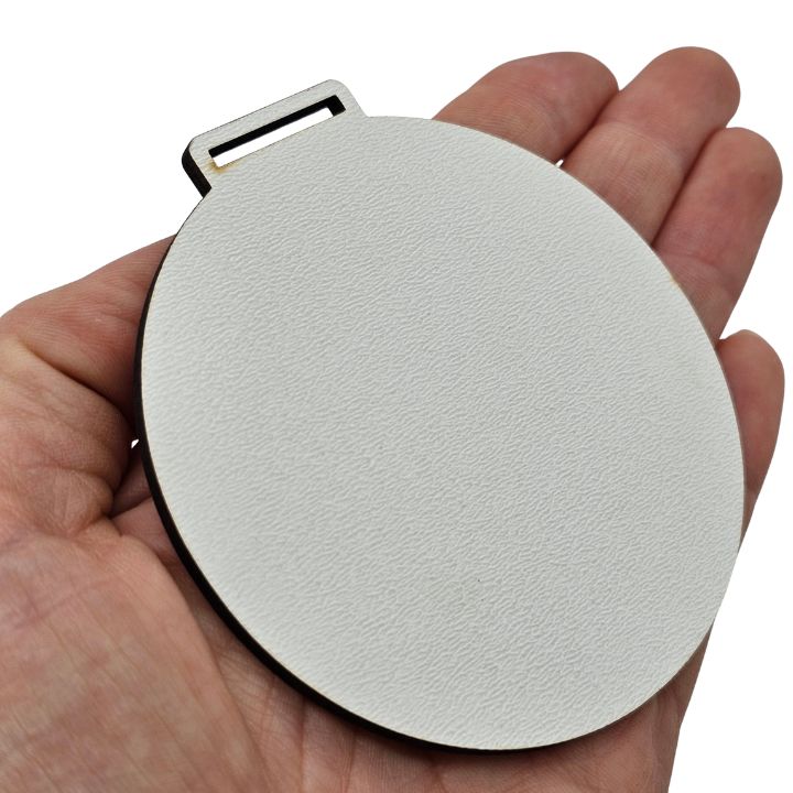 biały medal.jpg