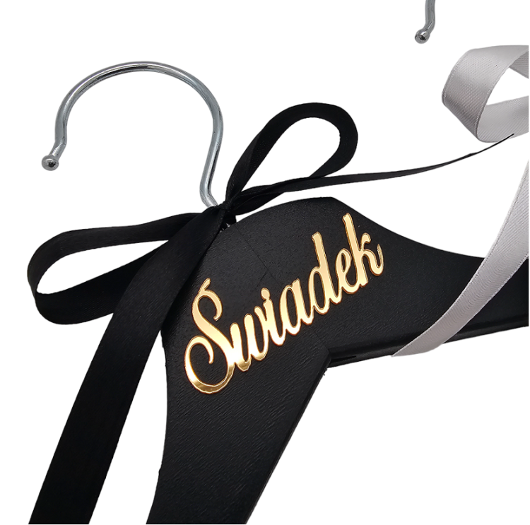 świadek świadkowa wieszaki (6).png